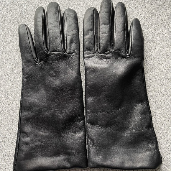 Nordstrom Black Leather Cashmere Lined Gloves - Picture 4 of 9
